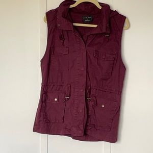 *Going to Goodwill Monday if not sold*  Plum Hooded Cargo Vest